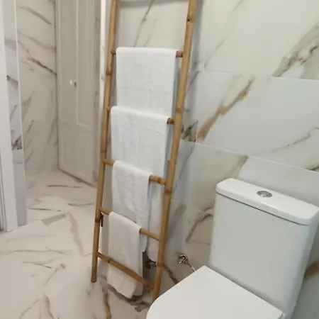 Encantador En * Dénia